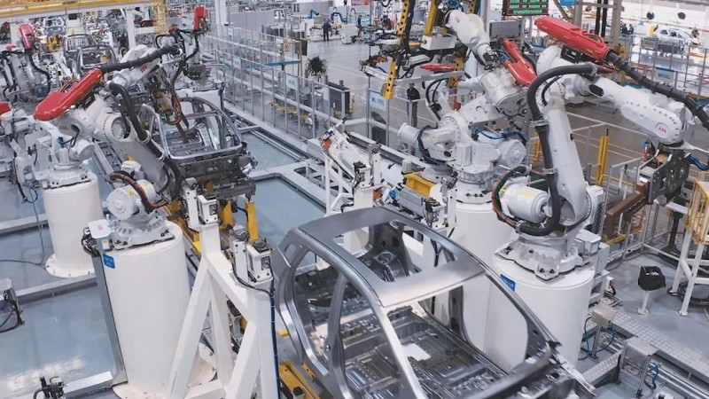 The total value of the global industrial robot market may double, and China has become the largest sales market